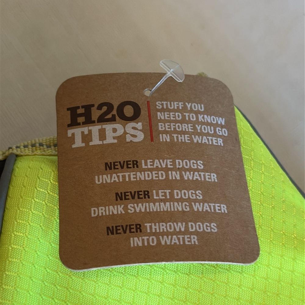 Arcadia Trail *NWT* High Visibility Flotation Aid Dog Vest Coat, Yellow - Picture 10 of 15